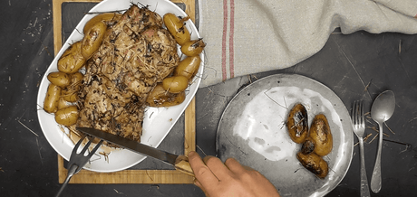 Rôti d'Échine de Porc au foin