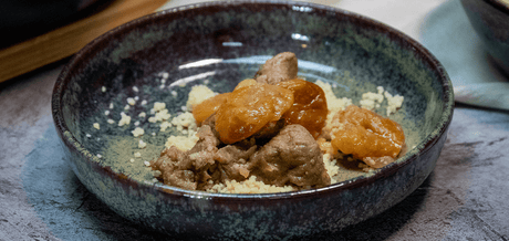 Tajine de Veau aux dattes et abricots
