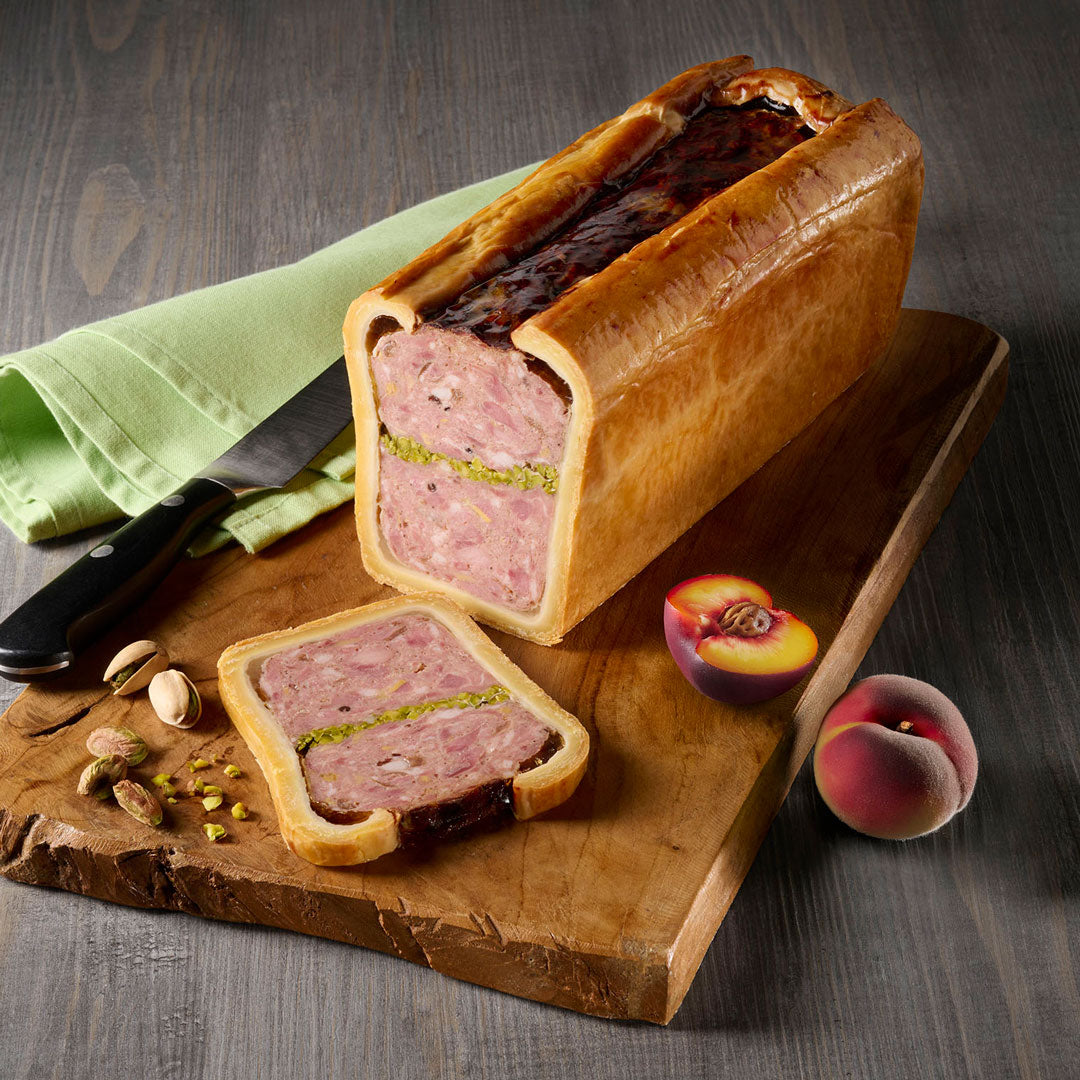 Pâté en Croûte de Faisan aux Pêches de Vigne